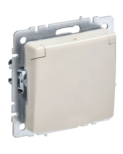Розетка с з/к РСбш10-3-БрКр бежевый BRITE (BR-R16-16-K10). Розетка с заземлением с защитными шторками и крышкой. IEK в Кемерово